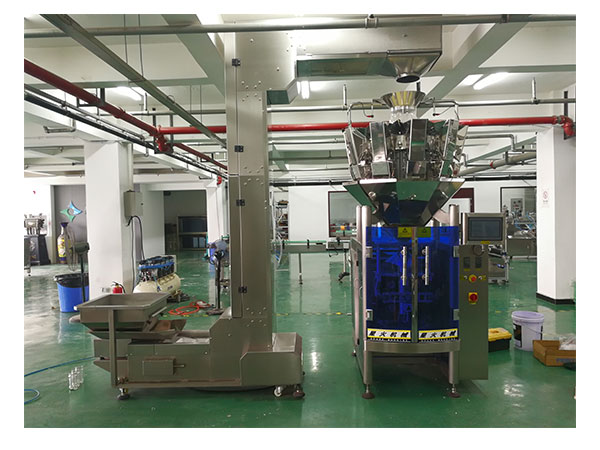 全自動(dòng)化燒烤醬包裝生產(chǎn)線