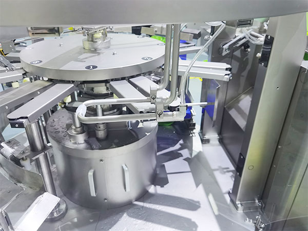 大顆粒醬料包裝生產線